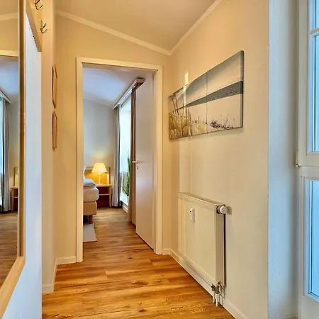 Komfortable In Mit Balkon Sellin (Rugen)